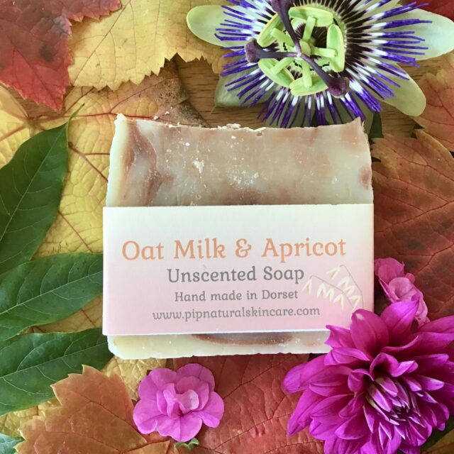 Oat Milk & Apricot Unscented Soap